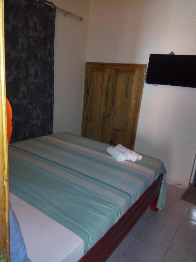 Bed and Breakfast Chez Coumba Et Daniel Saly Portudal Esterno foto